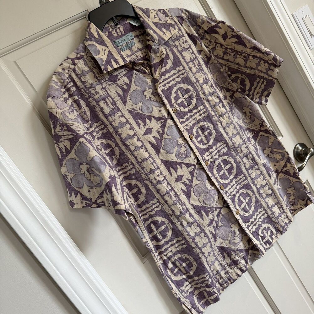 Batik Bay Shirt Mens M Purple Reverse Print Hawaiian Aloha Tropical Leaf
